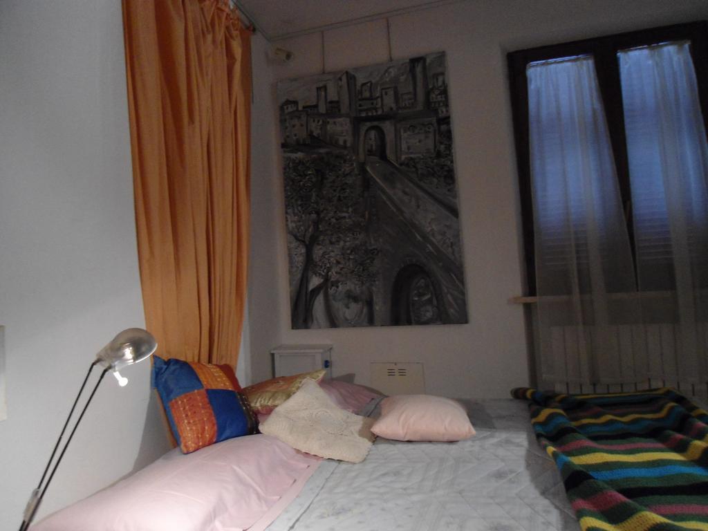B&B Rosaspina Ασκόλι Πιτσένο Δωμάτιο φωτογραφία